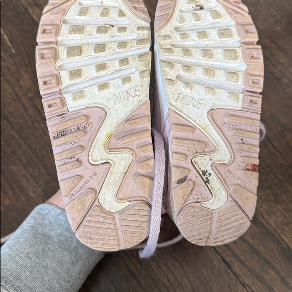 Nike Air Max Kids' Gray and White Sneakers Sz 9 - Picture 3 of 8